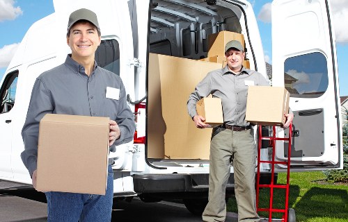 Residential moving support with labelled boxes in Elephantandcastle