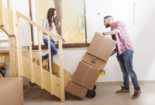 Packing and organizing belongings for a home move in Elephant and Castle