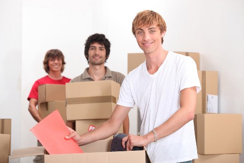 Office unpacking and setup service in Elephantandcastle